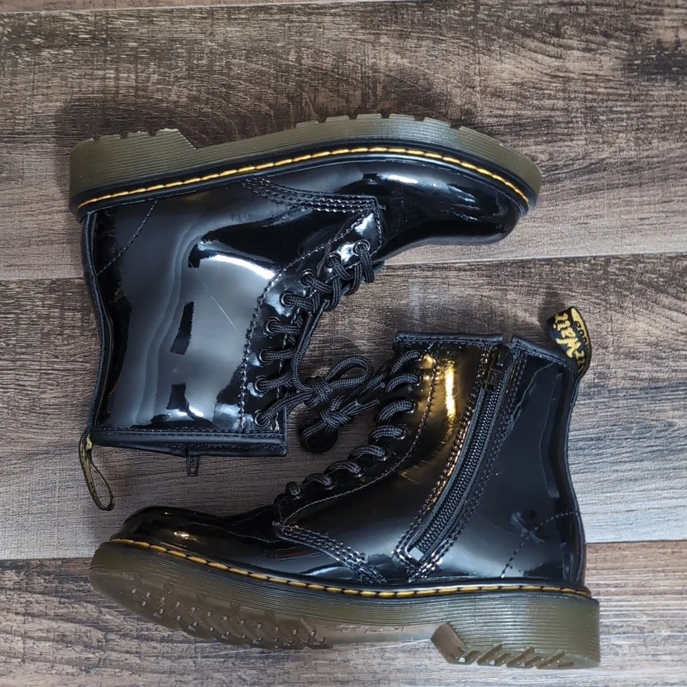 Doc Martens 1460 J Patent Leather Combat Boots Size 2 Zipper Kids